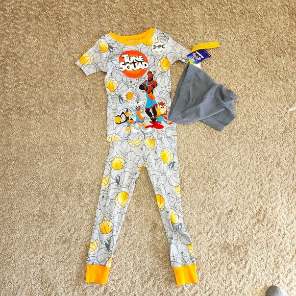 Warner Bros. Pajamas Space Jam New Legacy Pajamas Lebron James Tune